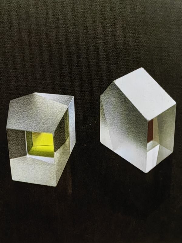 Prisma de vidro óptico personalizável Prisma pentagonal para sistemas de visualização de imagem